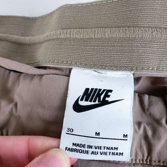 Nike Mens Sportswear Woven Unlined Cargo Pants 30 Tan Brown Gorpcore Utilitarian - Picture 9 of 12